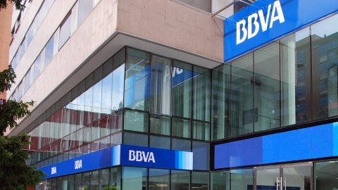 BBVA to cut 10% of Spanish staff amid massive banch closure programme
