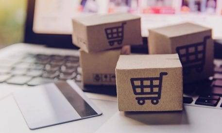 Today In Connected Economy: Deliveroo Increases GTV Outlook; Square Enhances Beauty Sector Tool
